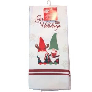 CHRISTMAS HOUSE NWT Gnome For the Holidays Towel